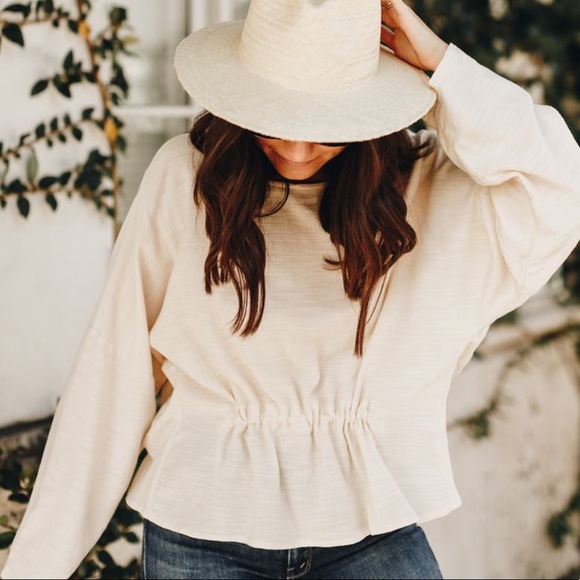 Brand new - never worn - boutique TOP - Picture 5 of 5